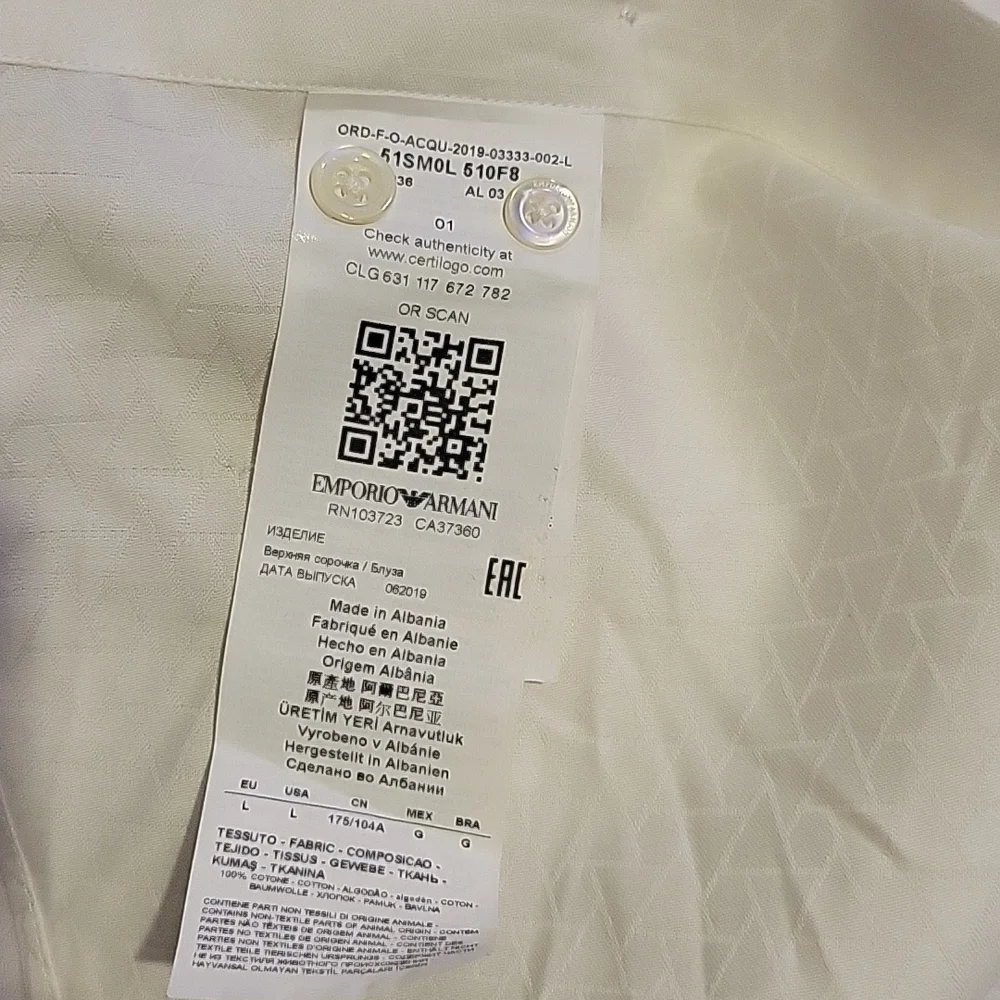 Armani button down - Picture 6 of 6